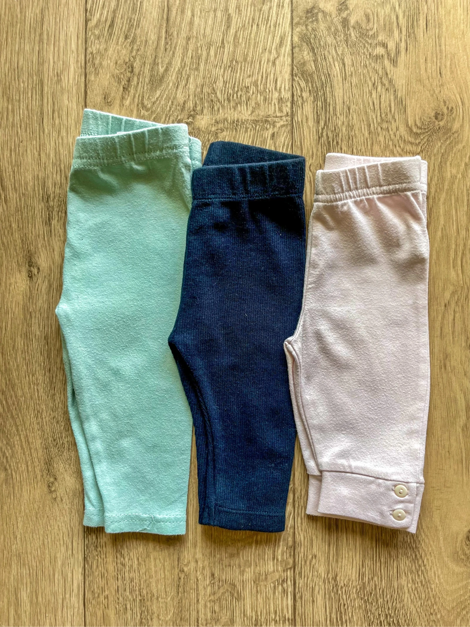 Lot leggings bébé fille taille 3 mois 